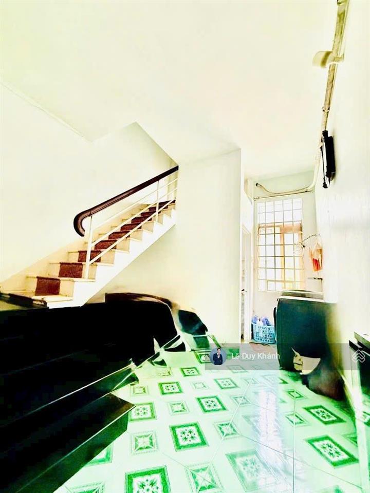 Gấp bán 9 tỷ giảm về 7,5 tỷ  bán nhanh nhà 3 tầng 60m2  2 mặt tiền yên đỗ ngay chợ bà chiểu