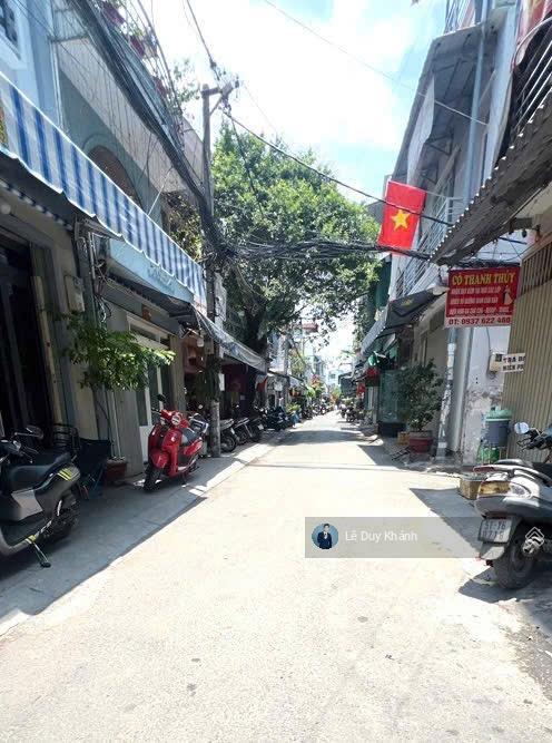 Gấp bán 8 tỷ giảm về 7,19 tỷ  bán nhanh nhà 2 tầng 50m2  lô góc hẻm xe hơi 6m lê văn duyệt