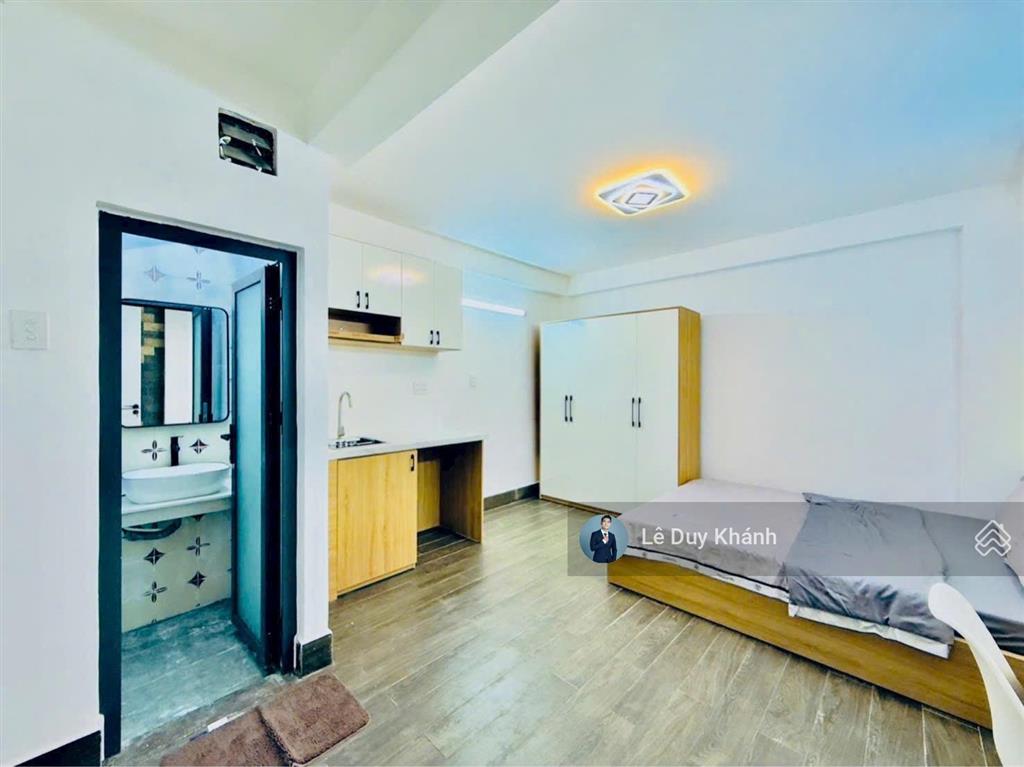 Ngộp 8,5 tỷ giảm về 7,59 tỷ  bán nhanh chdv 5 tầng dòng tiền 600tr/năm khu vip phan xích long