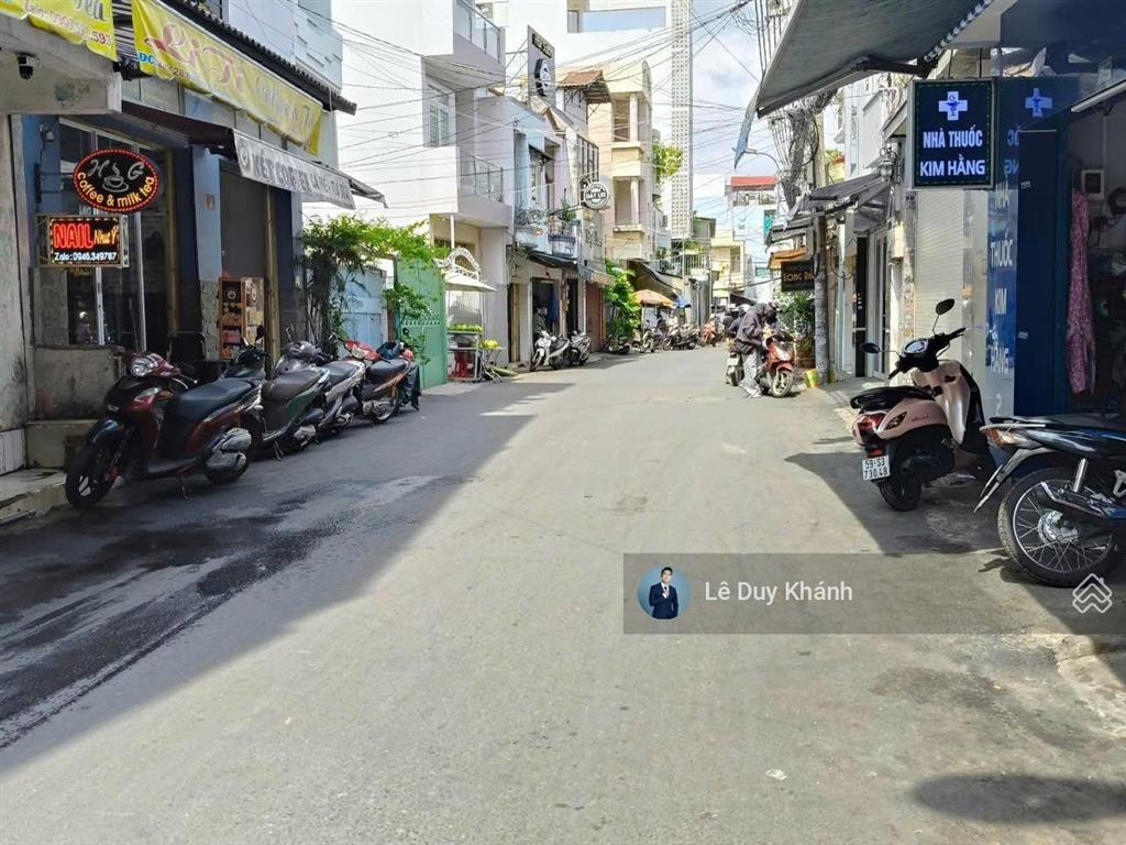 Gấp bán 9,5 tỷ giảm sâu về 7,7 tỷ  bán nhanh nhà 2 tầng 95m2  góc 3 mặt hẻm 8m ngay chợ bà chiểu