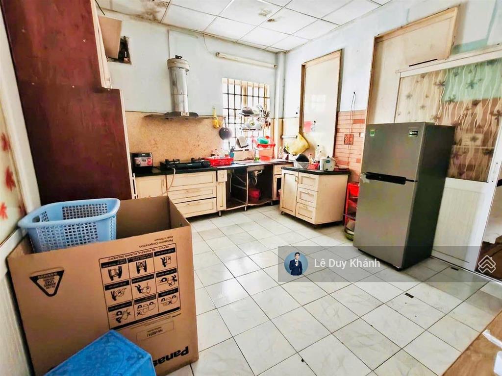 Gấp bán 9,5 tỷ giảm sâu về 7,7 tỷ  bán nhanh nhà 2 tầng 95m2  góc 3 mặt hẻm 8m ngay chợ bà chiểu