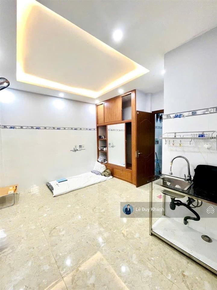 Gấp định cư "12 tỷ giảm về 9.5 tỷ"  bán nhanh chdv 4 tầng (4mx20m)  dòng tiền 600tr/năm bạch đằng
