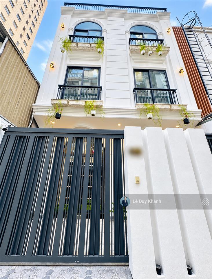 Gấp định cư '13 tỷ giảm về 11.2 tỷ'  bán villa mini 4 tầng ngang rộng 7m  hẻm 6m ngay đh hutech
