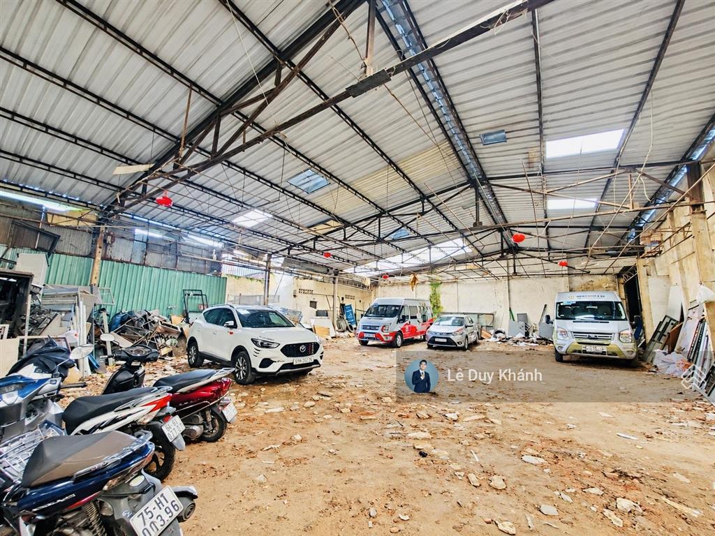 Giá đầu tư chỉ '116tr/m2'  bán đất tặng kho xưởng 850m2 (20m x 45m)  hẻm xe 16 chỗ nguyễn xí