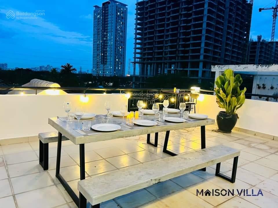 Cho thuê nguyên căn biệt thự có hồ bơi  tại kdc làng đại học abc  giá 40tr/tháng