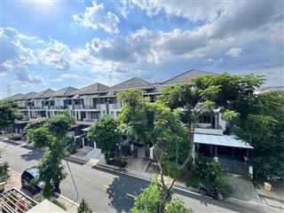 Cho thuê căn nhà phố biệt thự lavila kế bên ninesouth xã phước kiển nhà bè ( xã nhà bè )