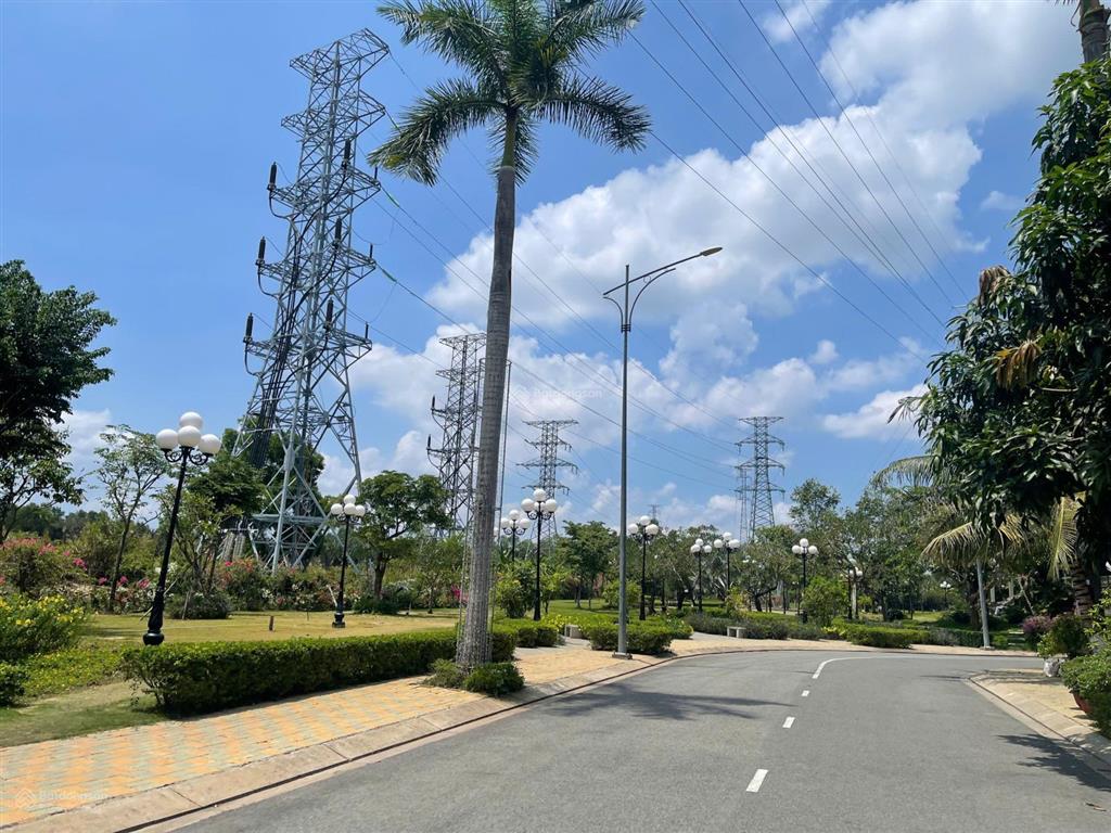 Cho thuê biệt thự dragon parc giá tốt nhất thị trường.