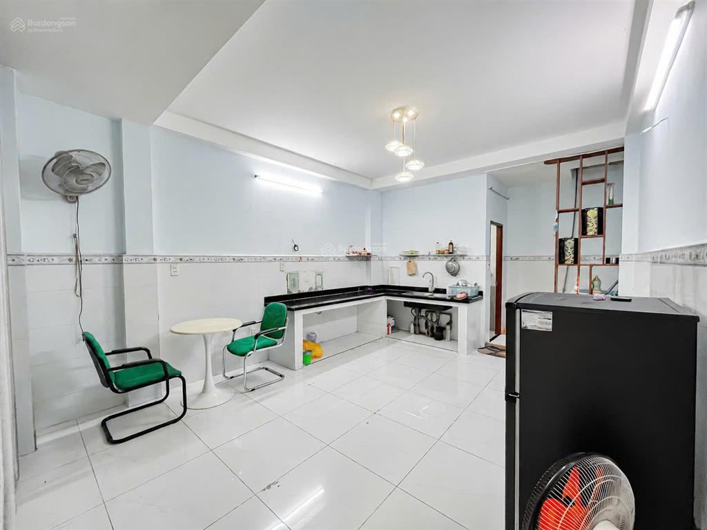 Chdv kdc phú mỹ quận 7  phòng lớn 35m2 thoáng mát  full nội thất