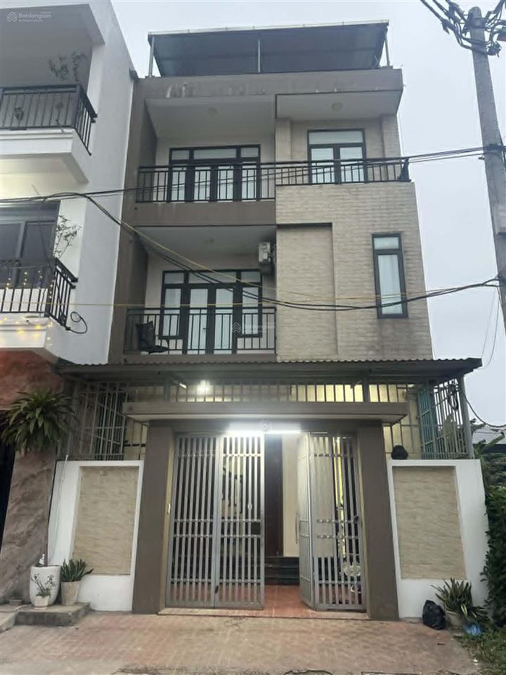 Cho thuê nhà riêng 95m² x 4 tầng tại lại yên, hoài đức, hà nội