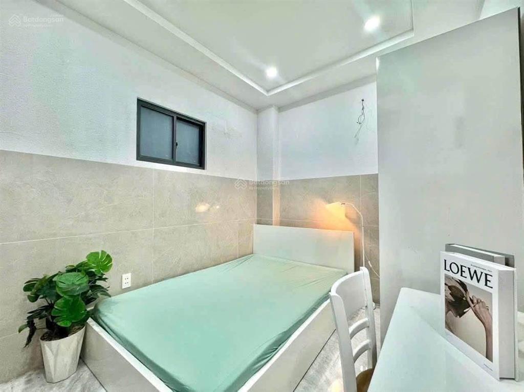 Căn hộ cho thuê cổng sau đh bách khoa  tô hiến thành  có thang máy  bảo vệ  hầm xe