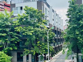 Siêu phẩm nhà phố sẵn sổ đỏ  cđt hd mon long biên mặt tiền 8m  cao 6 tầng
