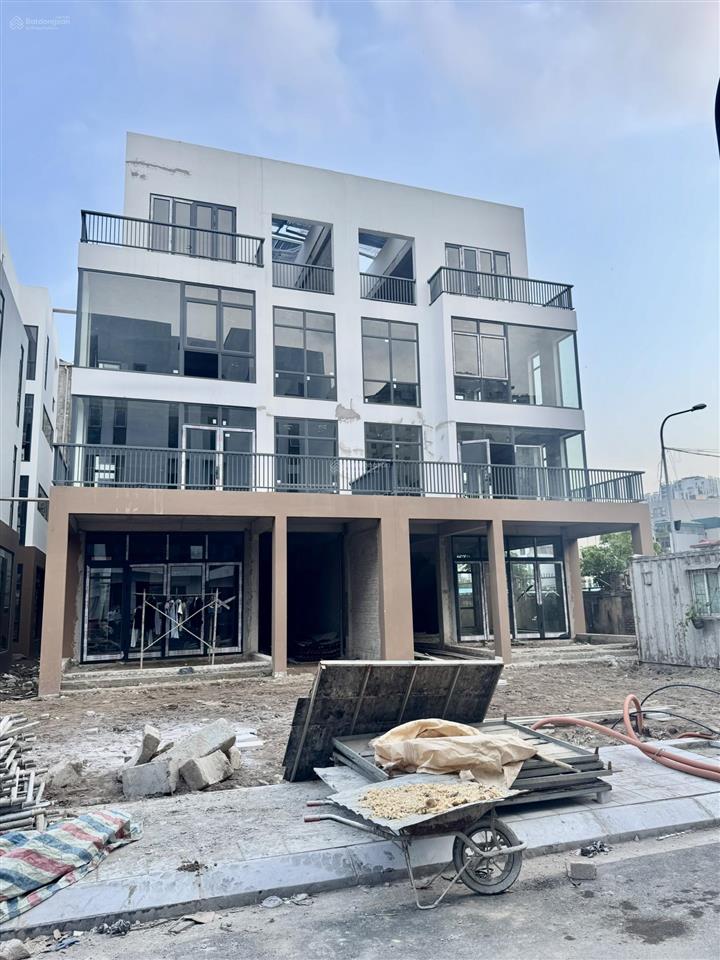 Siêu phẩm biệt thự nội đô  lạc trung, hai bà trưng  biệt thự 270m2  5 tầng