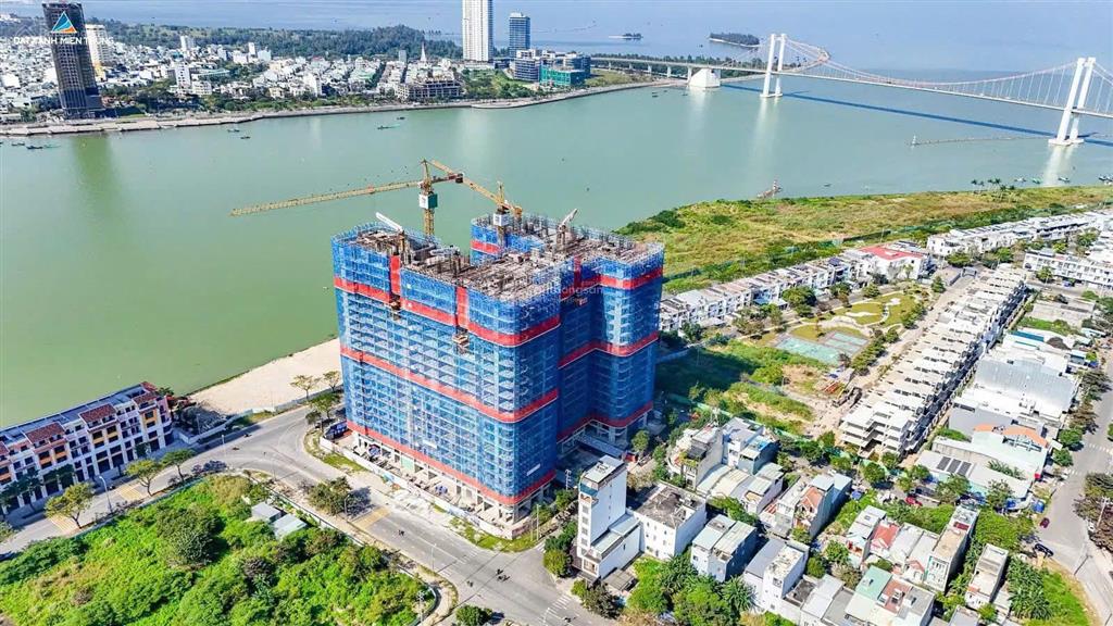 Chính chủ bán căn 2 phòng ngủ  view sông hàn  giá có thương lượng