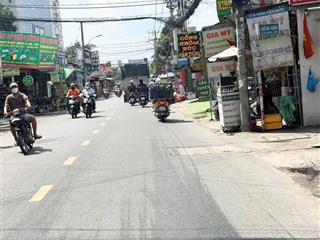 Bán mtkd thạch lam, p.phú thạnh, tân phú . diện tích 5.3m x 27m
. kết cấu  cấp 4 . 16.5 tỷ tl