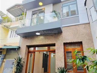 1/ đường số 5 . pbhh . gần eaon tân phú dt  5,93mx14 m . 1 trệt 3 lầu . 8.4 tỷ tl