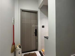 1/ ds18 bhh bình tân . 4,2 x 12 . nh 4.35m . 1 trệt 2 lầu mới . giá 5.85 tỷ tl . nhà siêu đẹp