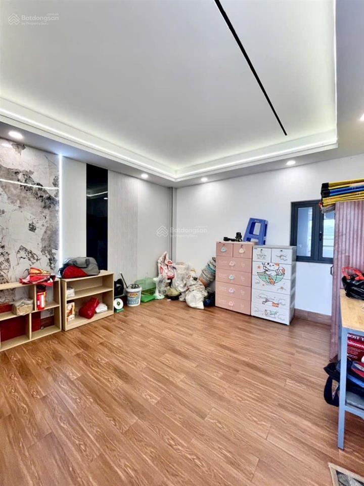 Bán nhà khu đồng bộ hẻm 390, ql 1a p
bình tân. giáp kdc vĩnh lộc . 1 trệt, lửng, 3 lầu,.giá 6.5 tỷ