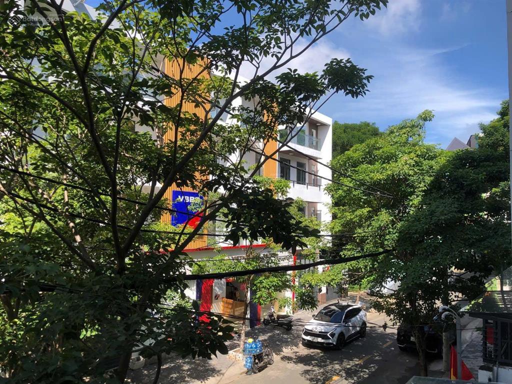 1 căn duy nhất, khu dân cư tên lửa bình tân, dt 4 x 20m, 1 trệt 2 lầu, sân thượng, 9.9 tỷ