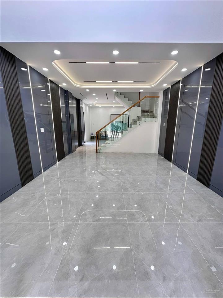 Bán nhà góc 2 mặt tiền ngay chợ kinh doanh đỉnh, đs12, bhh bình tân, 5m x 14m, giá 6,tỷ tl