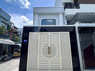 Bán nhà góc 2 mặt tiền ngay chợ kinh doanh đỉnh, đs12, bhh bình tân, 5m x 14m, giá 6.2 tỷ tl