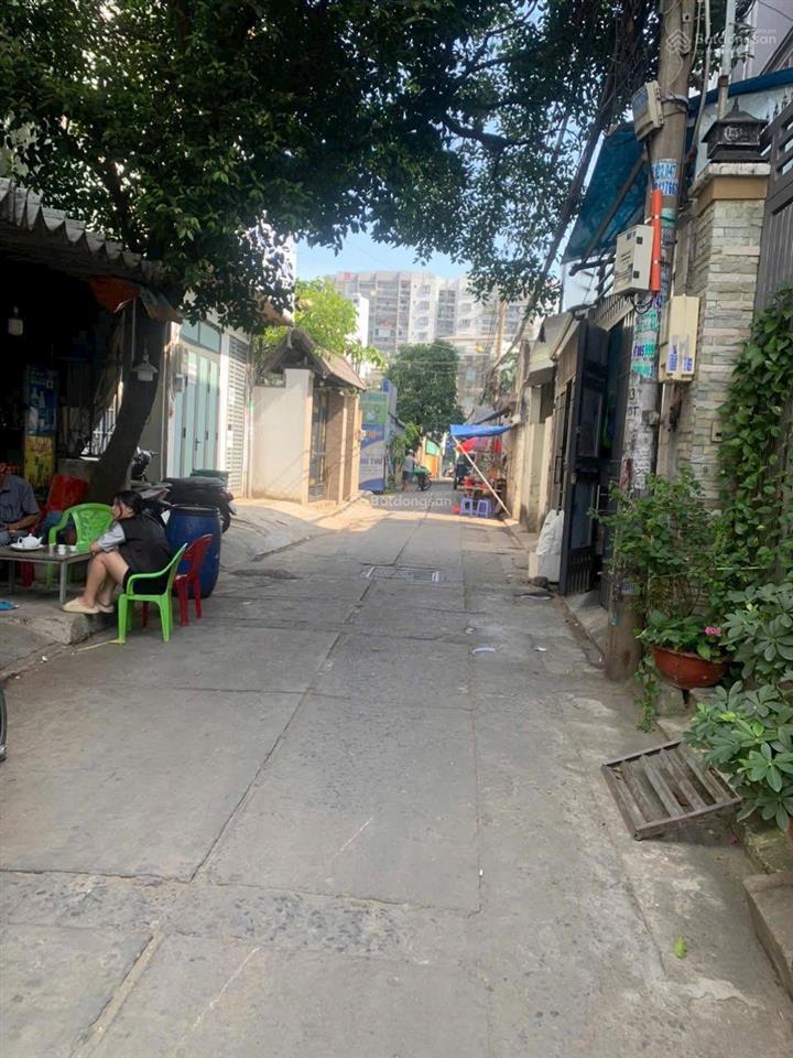 Nhà 1/ hương lộ 3 p. bhh, bình tân, dt 4.5x17m, trệt + 3 lầu, hẻm 5,5m gần aeon 3p, giá 5,9 tỷ tl