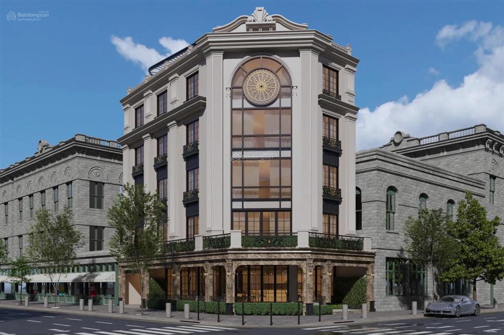 Cần bán gấp lô góc văn phú 150m2  mt 25m, thang máygần công viên 365 kinh doanh đa dạng.