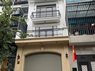 Rẻ nhất khu vực,bán nhanh liền kề văn phú,dt 90m5 tầng,thang máy,tặng full nội thất.