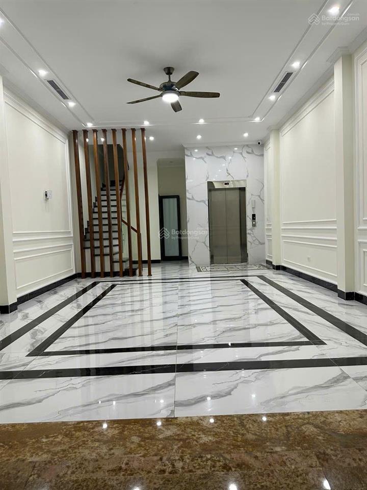 Giảm chào 3 tỷ,bán nhà phân lô ngô thị nhậm,dt 45m6 tầng,thang máy,tặng full nội thất,nhỉnh 16 tỷ