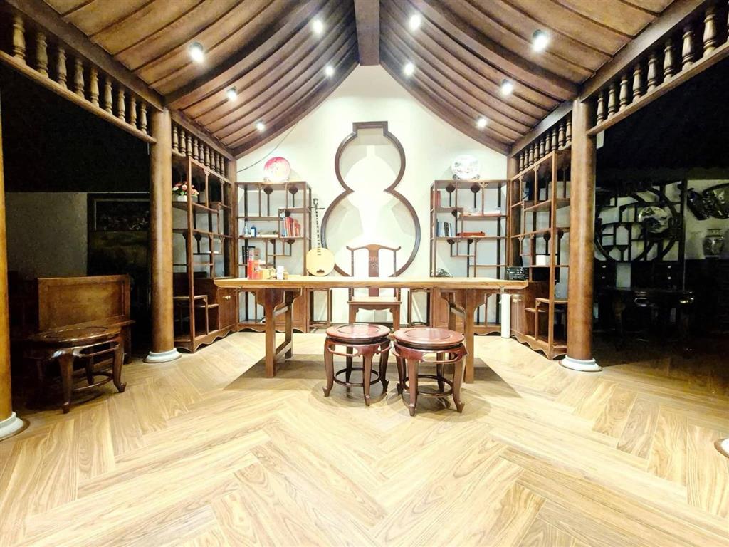Biệt thự lô góc hoàng thành  view hồ  kinh doanh thiết kế cao cấp, sẵn sinh lời tốt