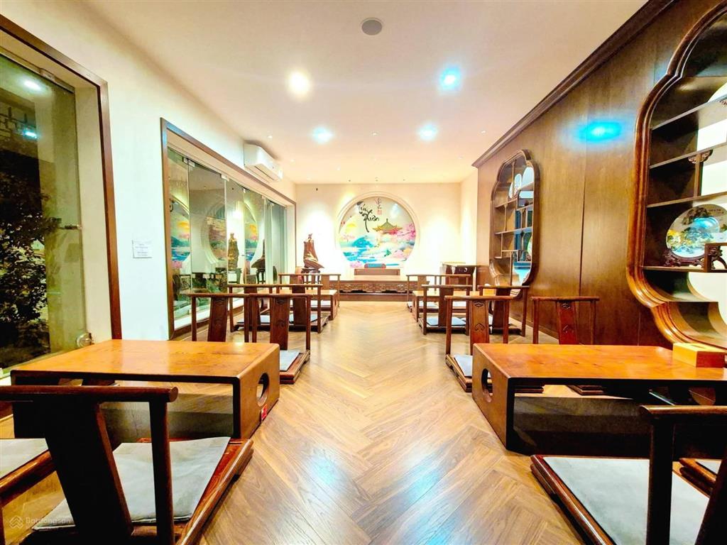 Biệt thự lô góc hoàng thành  view hồ  kinh doanh thiết kế cao cấp, sẵn sinh lời tốt