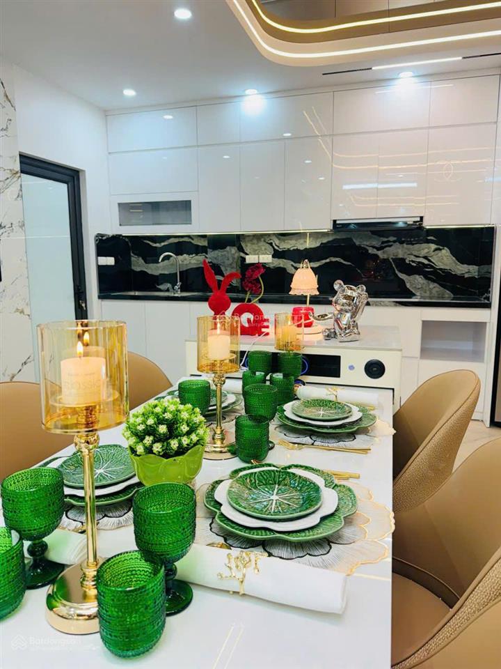 Siêu phẩm phân lô vạn phúc, dt 55m  7 tầng, thang máy, thông sàn, full nội thất nhập khẩu