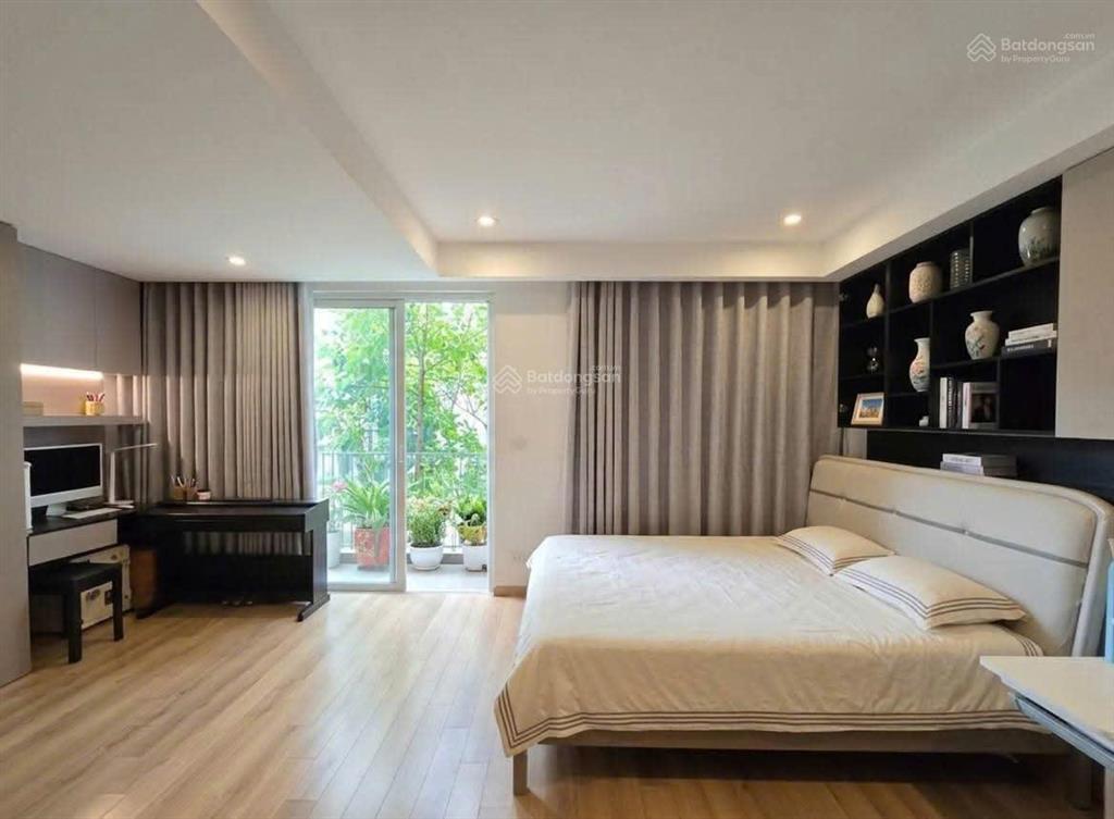 Ngộp bank, giảm 5 tỷ bán nhanh liền kề văn phú, dt 90m5 tầng, thang máyview công viên, chỉ 23 tỷ.