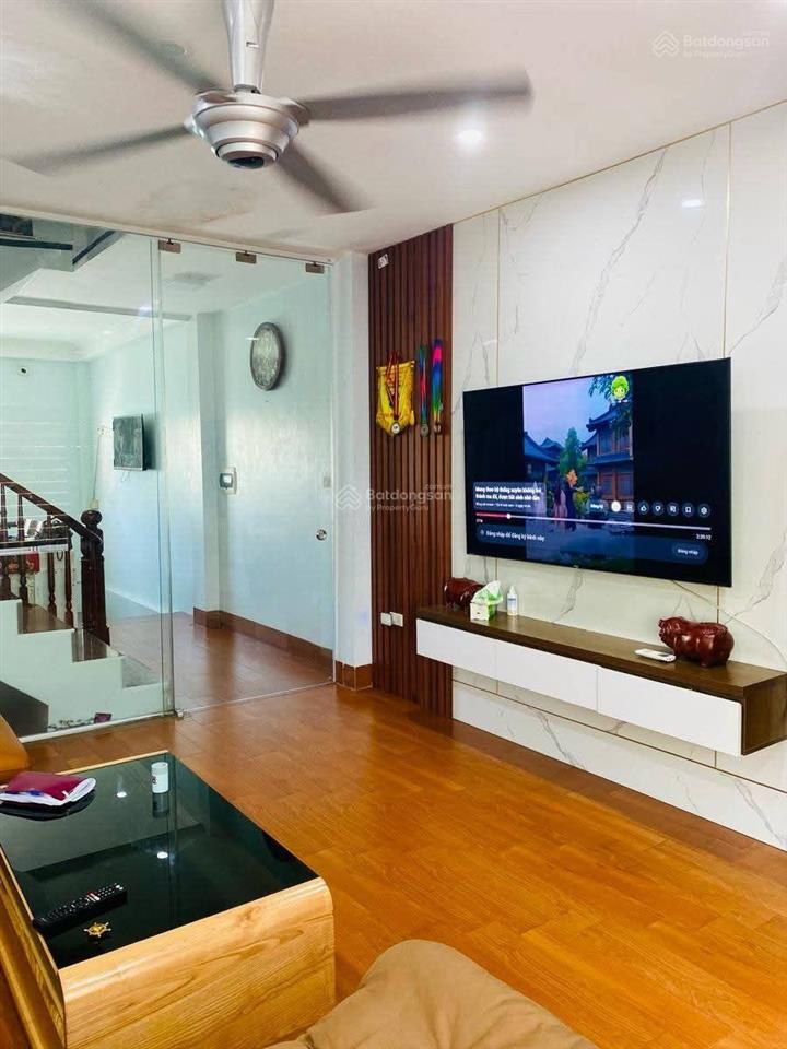 Chính chủ gửi bán gấp nhà phân lô ngô thị nhậm, dt 48m²  5 tầng, vị trí đẹp, chỉ 18 tỷ