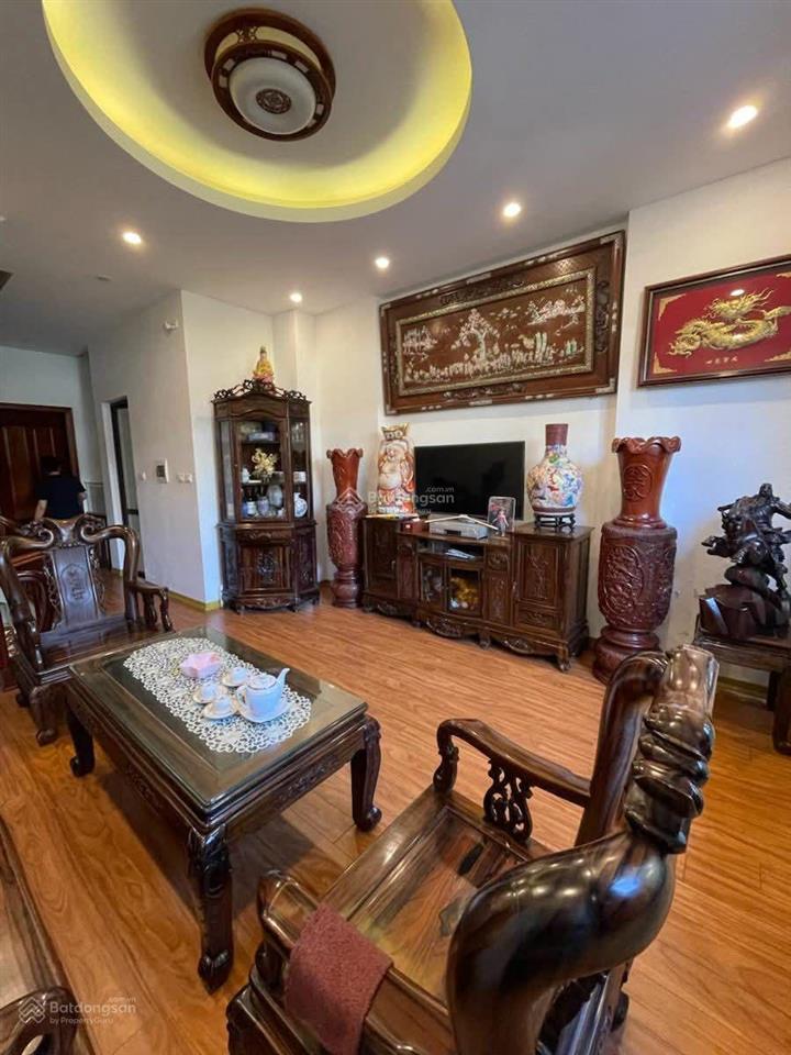 Chính chủ gửi bán gấp nhà đường ngô thì nhậm  nhà dân xây  ô chờ thang máy, 5 tầng, nhỉnh 15 tỷ