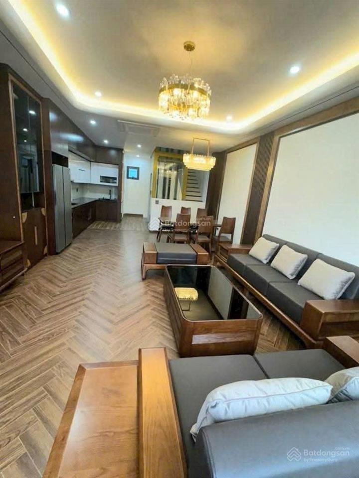Chính chủ gửi bán nhà phân lô vạn phúc, dt 50m2  7t, thang máy, tặng full nội thất xịn, nhỉnh 21tỷ