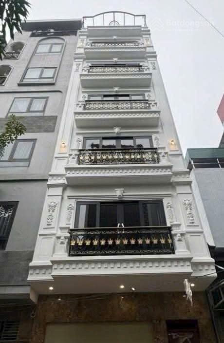 Chính chủ gửi bán nhà phân lô vạn phúc, dt 50m2  7t, thang máy, tặng full nội thất xịn, nhỉnh 21tỷ