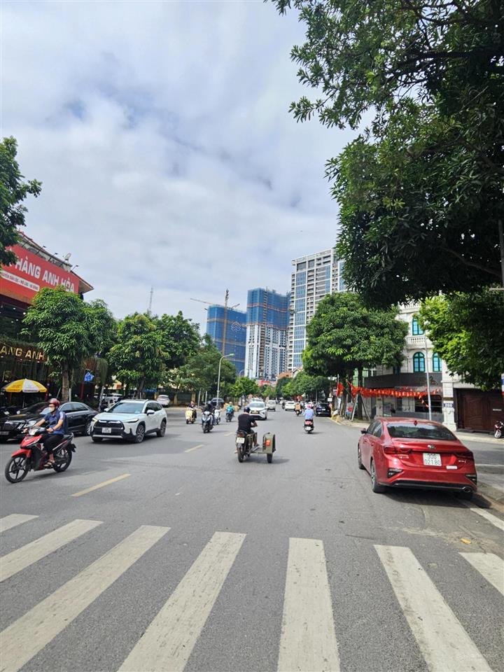 Ngộp bank,giảm chào liền kề nguyễn văn lộc  2 mặt tiền  kinh doanh siêu đỉnh,dt 90m, nhỉnh 4x tỷ