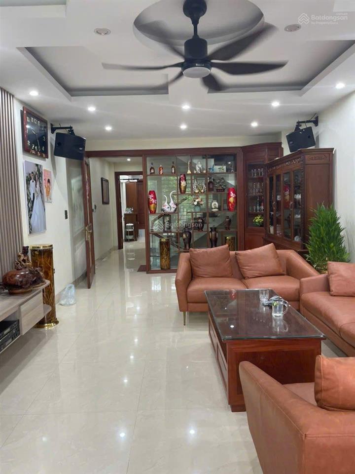 Giảm giá cực sốc! bán gấp liền kề văn phú ,hoàn thiện đẹp, thang máy,dt 90m2  5 tầng,nhỉnh 19 tỷ.