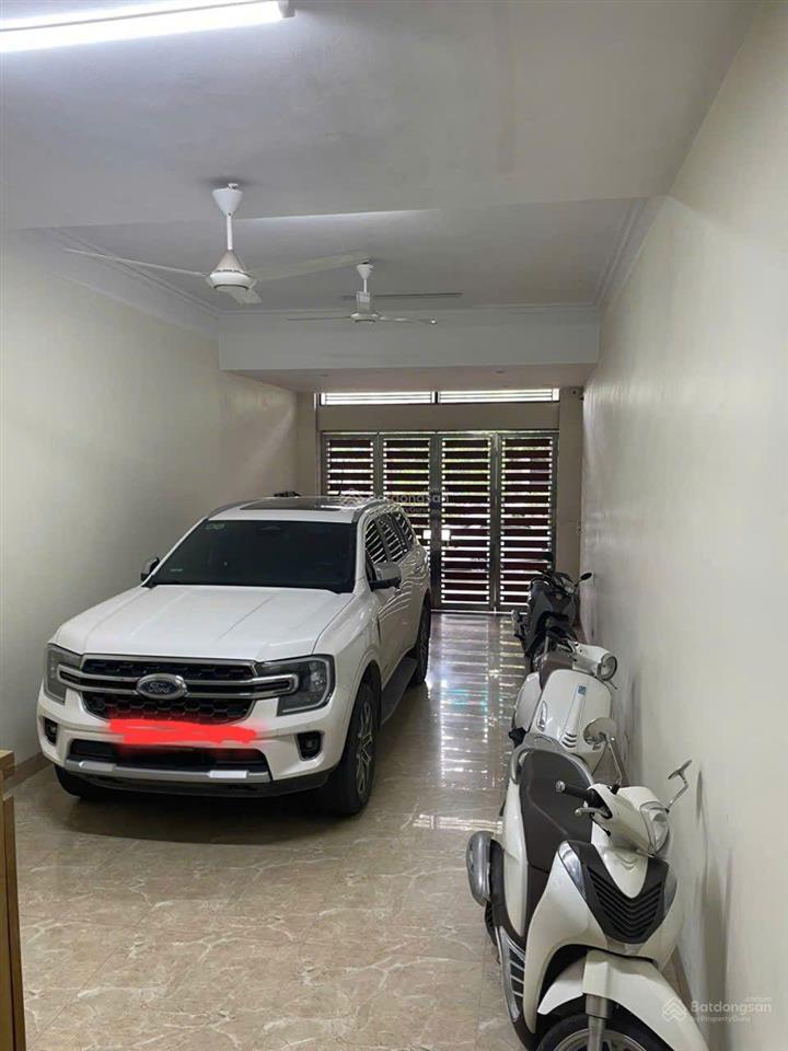 Giảm giá cực sốc! bán gấp liền kề văn phú ,hoàn thiện đẹp, thang máy,dt 90m2  5 tầng,nhỉnh 19 tỷ.