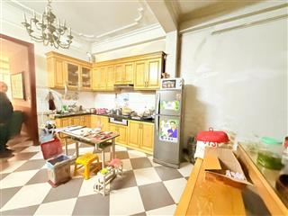 Nhà 7 tầng 86m2 giá 47,5 tỷ tại giang văn minh