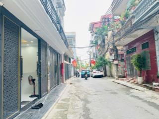 Nhà 2 tầng 95m2 ngõ ô tô giá 14 tỷ, tại đường đông thắng