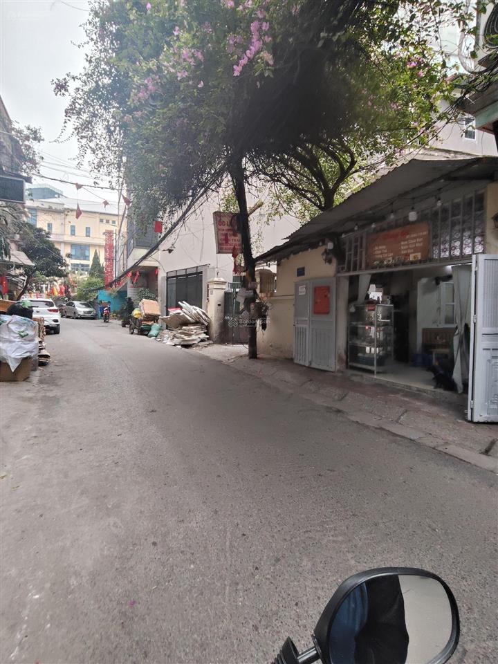 Nhà 2 tầng 90m2 giá 18,3 tỷ tại ngõ ô tô phố trần cung