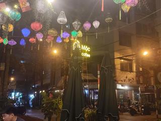 Bán 200m2 đất giá 68,5 tỷ, mặt phố phường phú thượng lô góc