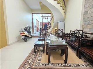 Mặt phố nghĩa đô  bán nhà 5 tầng 75m2 x mt 5,5m giá 36 tỷ