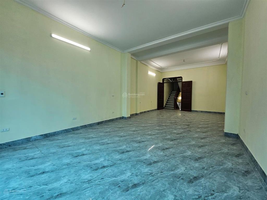 Mặt phố xuân đỉnh  bán nhà 4 tầng dt 85m2 x mt 5m  giá 24 tỷ