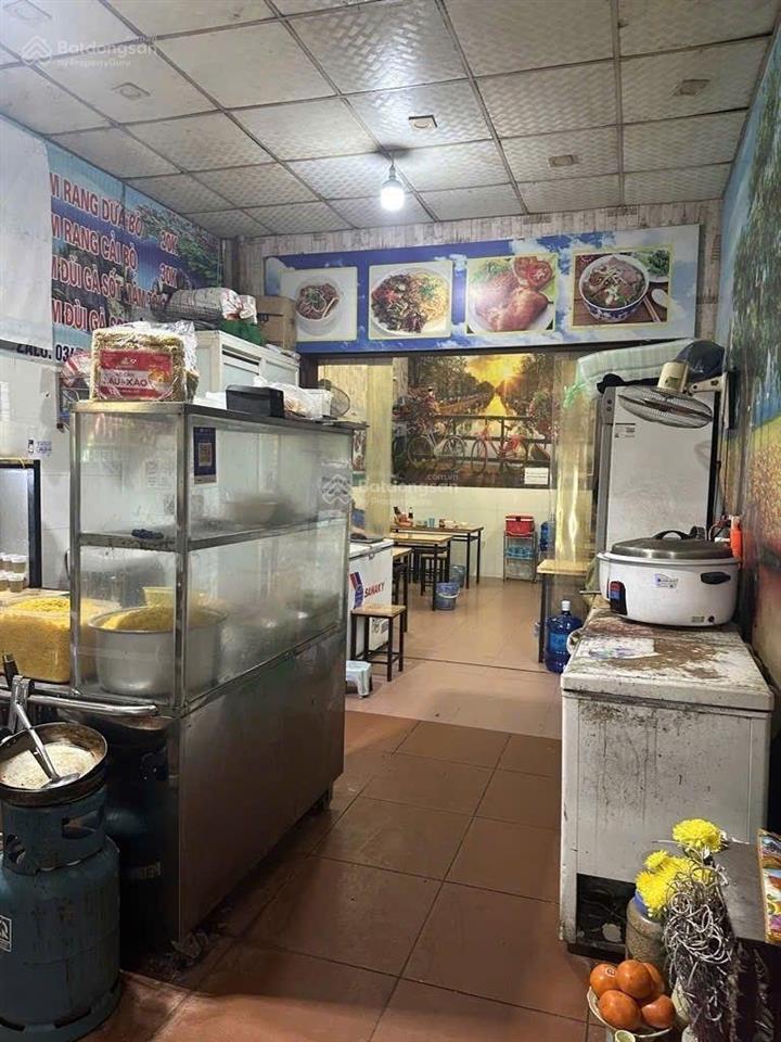 Lê văn hiến  bán nhà 6 tầng ô tô tránh 90m2 x mt 5m giá 18 tỷ