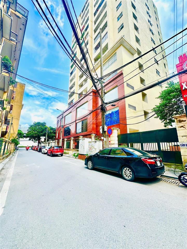 Mặt phố tăng thiết giáp  bán nhà 4 tầng 70m2 x mt 5,5m  giá 25 tỷ