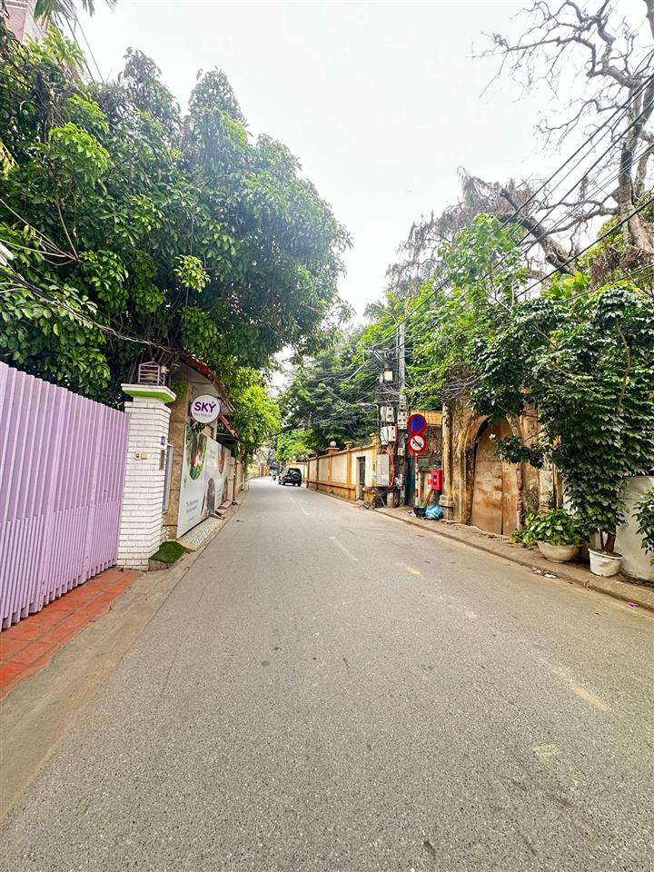 Xuân la bán nhà 6 tầng thang máy ngõ ô tô 55m2 giá 11,5 tỷ
