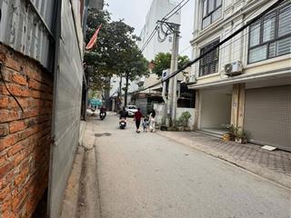 Thụy phương bán nhà 5 tầng lô góc ô tô tránh giá 8,5 tỷ