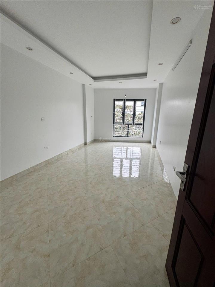 Thụy phương bán nhà 5 tầng lô góc ô tô tránh giá 8,5 tỷ
